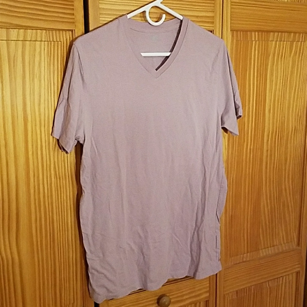V neck tee
